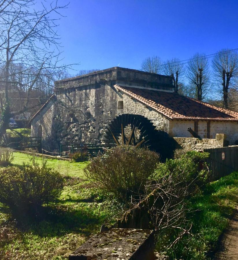 Lapartment Du Perigord Javerlhac-et-la-Chapelle-Saint-Robert Esterno foto